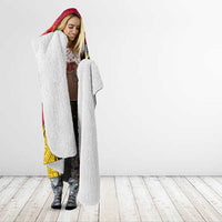 Vanuatu Tribal Boar Tusk Hooded Blanket Tropical Plants with Namele and Melanesian Pattern
