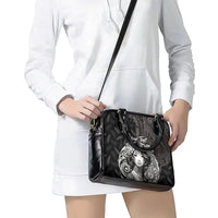Custom New Zealand Women's Day Shoulder Handbag Maori Tribal Girl and Silver Fern Pattern