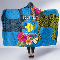 Personalised Palau Independence Day Hooded Blanket 1st October 30th Anniversary Polynesian Jungle Flower LT03 One Size Blue - Polynesian Pride