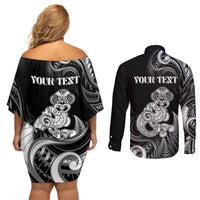 Personalised New Zealand Maori Taniwha Couples Matching Off Shoulder Short Dress and Long Sleeve Button Shirt Silver Fern Black Version LT05 - Polynesian Pride