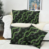 Hawaiian Quilt Pillow Cover Pele Hair Hinahina Lei Black Version