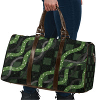 Hawaiian Quilt Travel Bag Pele Hair Hinahina Lei Black Version LT05 - Polynesian Pride