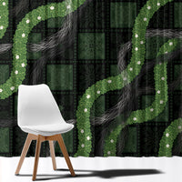 Hawaiian Quilt Window Curtain Pele Hair Hinahina Lei Black Version