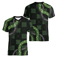 Hawaiian Quilt Women V-Neck T-Shirt Pele Hair Hinahina Lei Black Version LT05 - Polynesian Pride