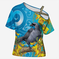 New Zealand Kokako Bird Cross Shoulder Shirt Maori Koru With Kowhai Flowers - Polynesian Pride
