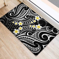 Plumeria With Black Polynesian Tattoo Pattern Rubber Doormat