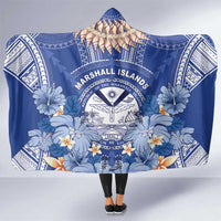 Marshall Islands Jemenei Day Hooded Blanket Polynesian Tribal Tattoo Seashell Necklace LT05 One Size Blue - Polynesian Pride