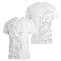 Tokelau White Sunday Women V-Neck T-Shirt Elegant Hibiscus Polynesian Tribal Pattern