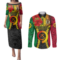 Personalized Vanuatu Couples Matching Puletasi Dress and Long Sleeve Button Shirts Vanuatuan Coat Of Arms Mix Pig Tusk Poynesian Pattern LT05 Reggae - Polynesian Pride