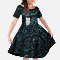 New Zealand Aotearoa Family Matching Off The Shoulder Long Sleeve Dress and Hawaiian Shirt Maori Tane Te Waiora Paua Shell Glitter Turquoise LT05 Daughter's Dress Turquoise - Polynesian Pride