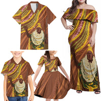 Hawaii King Kamehameha Family Matching Off Shoulder Maxi Dress and Hawaiian Shirt Hawaiian Kakau Pattern With Leis