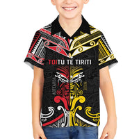 Niue And Aotearoa Family Matching Puletasi and Hawaiian Shirt Together For Te Tiriti O Waitangi LT05 Son's Shirt Black - Polynesian Pride