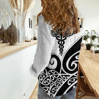 Personalised New Zealand Nurse Women Casual Shirt Maori Koru Black Version