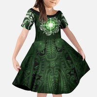 New Zealand Matariki Tupuarangi Family Matching Short Sleeve Bodycon Dress and Hawaiian Shirt Maori Moko Green Galaxy LT05 Daughter's Dress Green - Polynesian Pride
