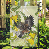 New Zealand Piwakawaka Fantail Bird Garden Flag With Kowhai Flowers LT05 Garden Flag Green - Polynesian Pride