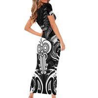 New Zealand Te Reo Maori Short Sleeve Bodycon Dress Korero Maori Ai Au LT05 - Polynesian Pride