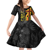 Hawaii Maoli Spirit Family Matching Off Shoulder Short Dress and Hawaiian Shirt Kakau Pattern With Flower Lei LT05 Daughter's Dress Black - Polynesian Pride