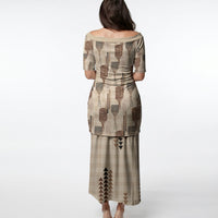 Aloha Hawaii Vintage Kahili Pa'a Lima Puletasi Palaka Print Cozy Beige LT7 - Polynesian Pride