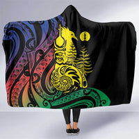 New Caledonia Kanaky Hooded Blanket Stylized Fleche Faitiere With Kagu Bird LT7 One Size Black - Polynesian Pride