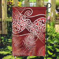 Aotearoa Maori Koru Curves Garden Flag Silver Ferns - Crimson Red