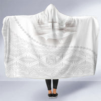 Tonga White Sunday Fakame Hooded Blanket Tokelaufeletoa Kupesi LT7 One Size White - Polynesian Pride