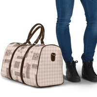 Hawaiian Quilt Tapa On Beige Palaka Motifs Travel Bag