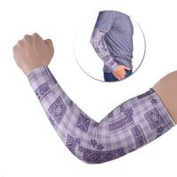 Hawaiian Quilt Tapa On Lilac Palaka Motifs Arm Sleeves LT7 Set of 2 Lilac - Polynesian Pride