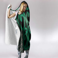 Maori Taniko Patterns Hooded Blanket Pounamu Patiki Motifs Mix Whakairo Ngaru