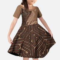 Papua New Guinea Oro Tapa Motif Family Matching Off Shoulder Maxi Dress and Hawaiian Shirt Classic LT7 Daughter's Dress Brown - Polynesian Pride