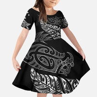 Aotearoa Personalized Lawn Bowls Maori Family Matching Off Shoulder Maxi Dress and Hawaiian Shirt New Zealand Black Tribal Silver Fern LT7 Daughter's Dress Black - Polynesian Pride