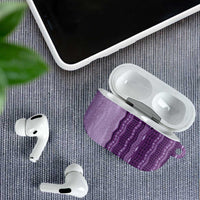Vintage Violet Hawaiian Traditional Kapa Mix Flowers Lei AirPods Case