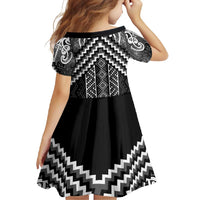 Maori Tukutuku Taniko Motifs Family Matching Off Shoulder Maxi Dress and Hawaiian Shirt Black Poutama Mix Kowhaiwhai LT7 - Polynesian Pride