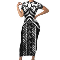 Maori Tukutuku Taniko Motifs Short Sleeve Bodycon Dress Black Poutama Mix Kowhaiwhai LT7 Long Dress Black - Polynesian Pride