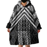Maori Tukutuku Taniko Motifs Wearable Blanket Hoodie Black Poutama Mix Kowhaiwhai LT7 - Polynesian Pride