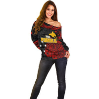 Personalised PNG Kumuls Rugby Off Shoulder Sweater Motuan Mix Patterns LT7 - Polynesian Pride