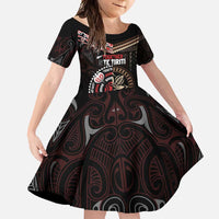 Aotearoa and Samoa Together For Te Tiriti Family Matching Tank Maxi Dress and Hawaiian Shirt Kowhaiwhai Mix Siapo LT7 Daughter's Dress Black - Polynesian Pride