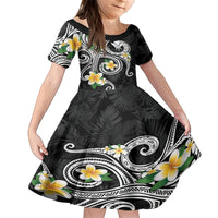 Kanaka Maoli Hawaii Plumeria Family Matching Off Shoulder Short Dress and Hawaiian Shirt Dancing Tentacles Black Style LT7 Daughter's Dress Black - Polynesian Pride