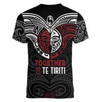 Maori Hongi Toitu Te Tiriti Women V-Neck T-Shirt Tangata Tiriti Stand With Tangata Whenua