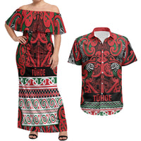 Aotearoa Iwi Tuhoe Couples Matching Off Shoulder Maxi Dress and Hawaiian Shirt Maori Wharenui House Tribal Pattern LT9 Green Red - Polynesian Pride