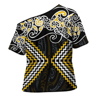 Gold Aotearoa Tukutuku Manawa Tapu Cross Shoulder Shirt Ta Moko Toi Maori - Polynesian Pride