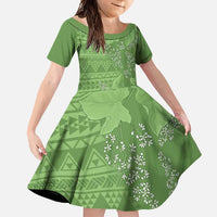Hawaii Molokai Island Kukui Nut Flowers Family Matching Off Shoulder Maxi Dress and Hawaiian Shirt Tribal Kakau Pattern LT9 Daughter's Dress Green - Polynesian Pride