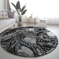 Pacific Beauty Girl Round Carpet Black Polyneisan Tribal Vintage Motif