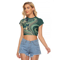 Hawaiian Hibiscus Tribal Vintage Motif Raglan Cropped T Shirt Ver 1