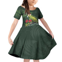 Meri Kirihimete Kakapo Family Matching Off Shoulder Short Dress and Hawaiian Shirt Green Silver Fern Christmas Vibe LT9 Daughter's Dress Green - Polynesian Pride