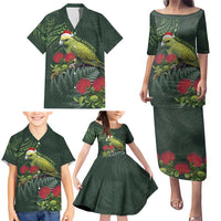 Meri Kirihimete Kakapo Family Matching Puletasi and Hawaiian Shirt Green Silver Fern Christmas Vibe LT9 - Polynesian Pride