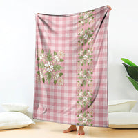 Akala Hamele Hawai'i Palaka Squares Maile Leaf Blanket Flowers Hawaiian Quilt Patterns