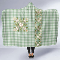 Liko Kukui Hawai'i Palaka Squares Maile Leaf Hooded Blanket Flowers Hawaiian Quilt Patterns