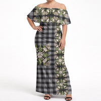 Pauli Hawai'i Palaka Squares Maile Leaf Off Shoulder Maxi Dress Flowers Hawaiian Quilt Patterns
