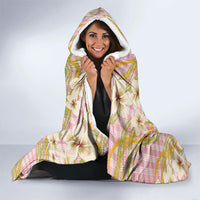 Akala Hamele Palaka Plumeria Hooded Blanket Puakenikeni and Maile Lei