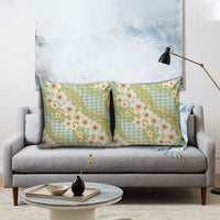 Liko Kukui Hawai'i Palaka Plumeria Pillow Cover Puakenikeni and Maile Lei